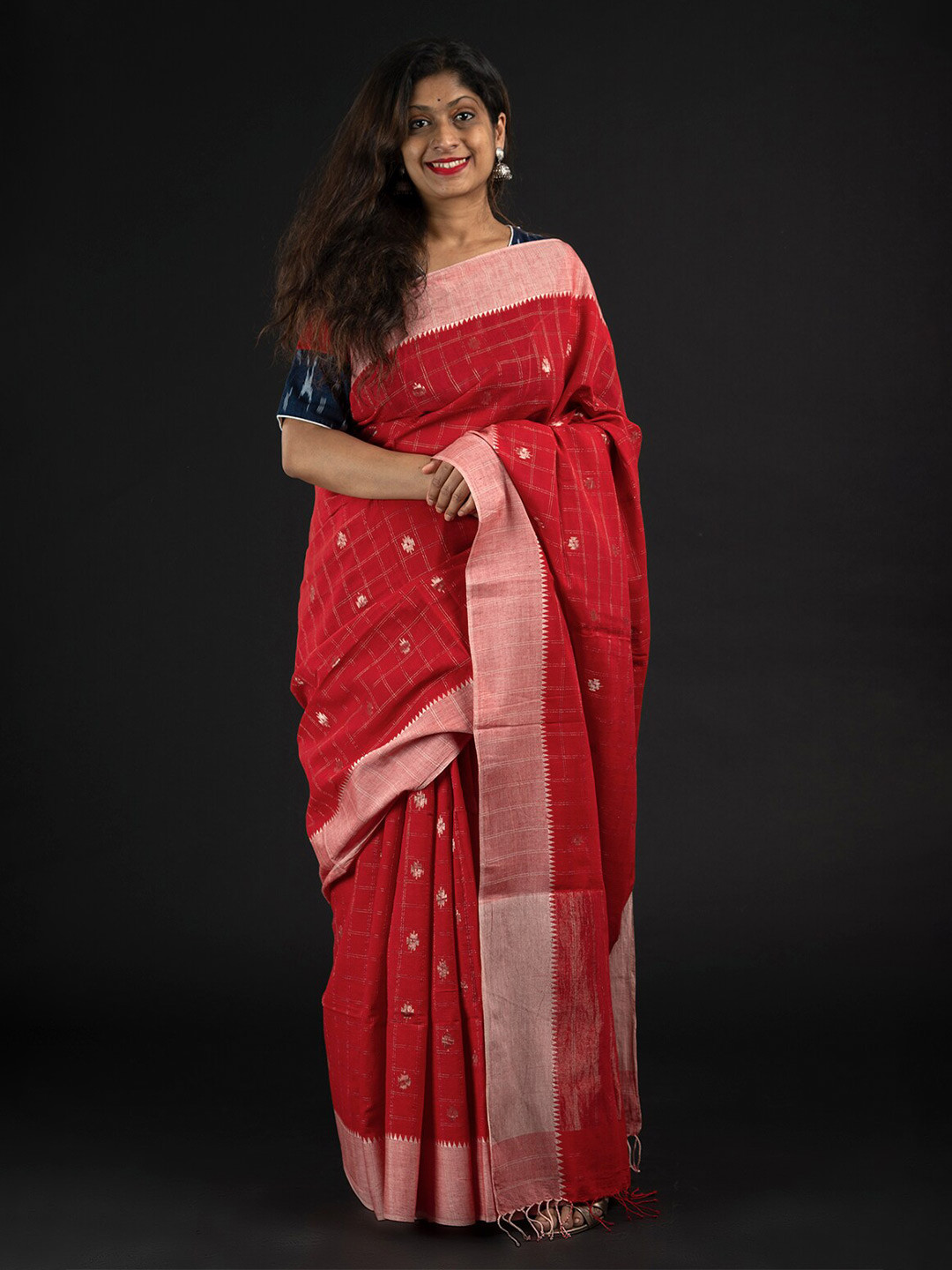 

Weaves of Tradition Ethnic Woven Design Pure Cotton Jamdani Saree, Red