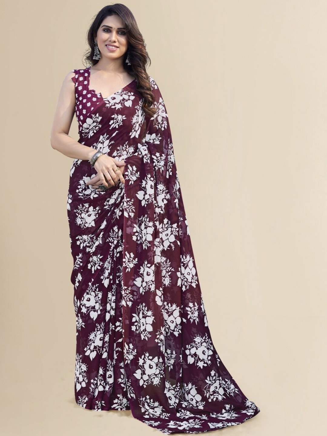 

Moda Rapido Floral Printed Saree, Maroon