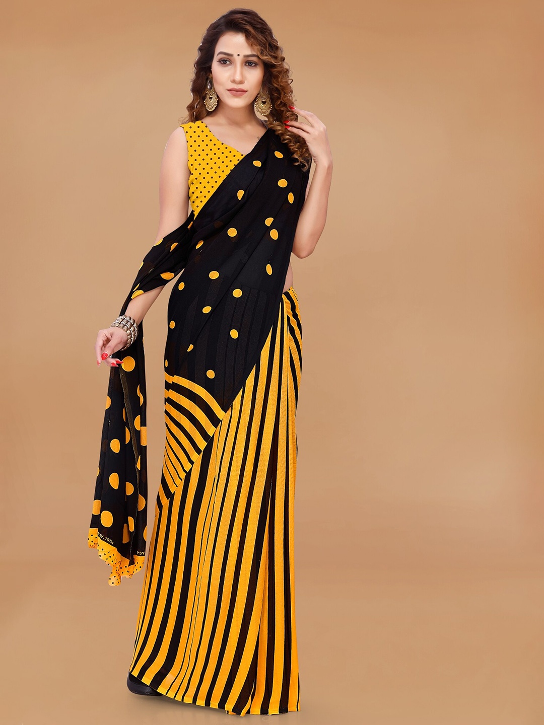 

Moda Rapido Polka Dot Half and Half Printed Saree, Black