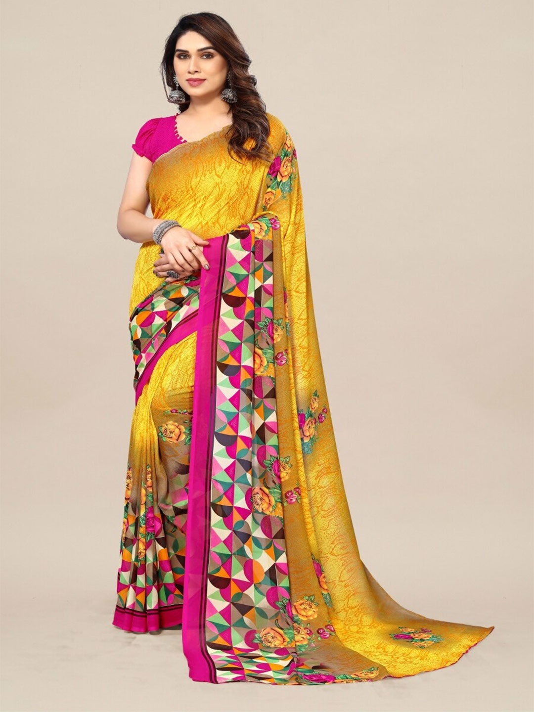 

Moda Rapido Floral Printed Saree, Yellow