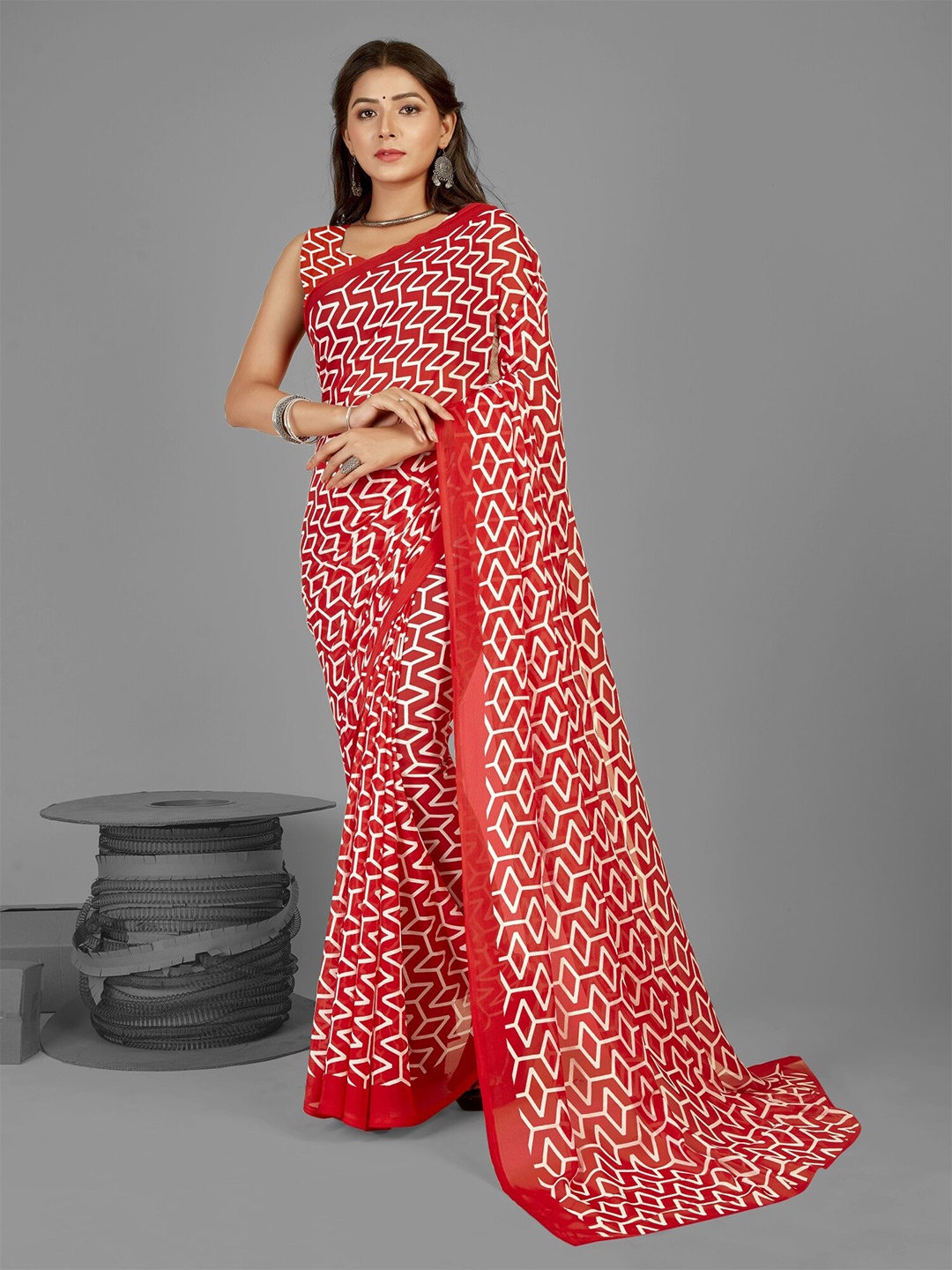 

ANAND SAREES Geometric Printed Saree, Red