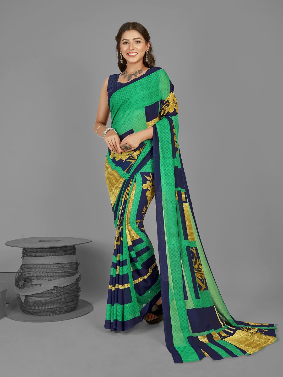 

ANAND SAREES Floral Poly Georgette Saree, Green