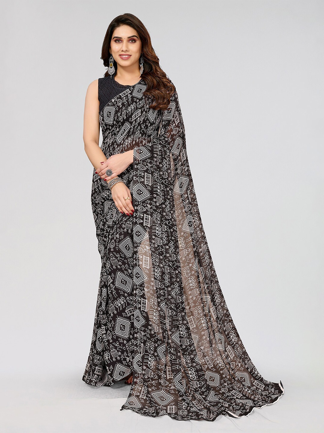 

ANAND SAREES Geometric Printed Saree, Black