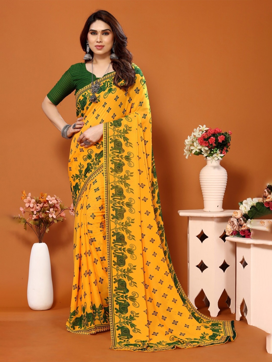 

ANAND SAREES Ethnic Motifs Printed Saree, Yellow
