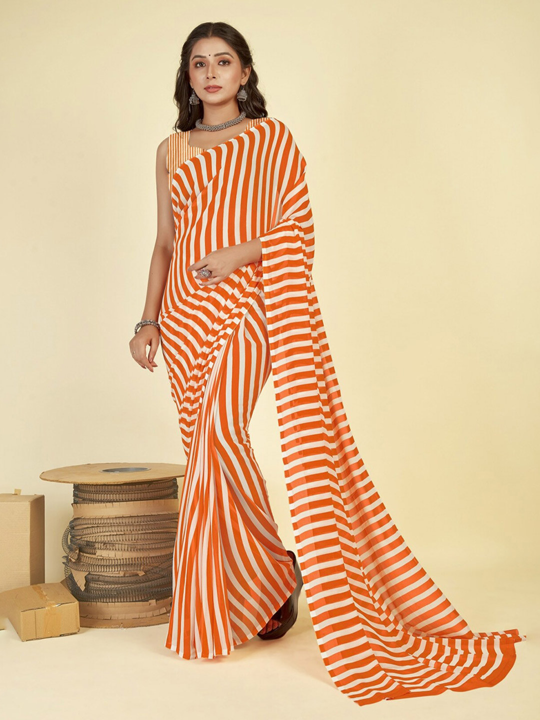 

ANAND SAREES Striped Printed Saree, Orange