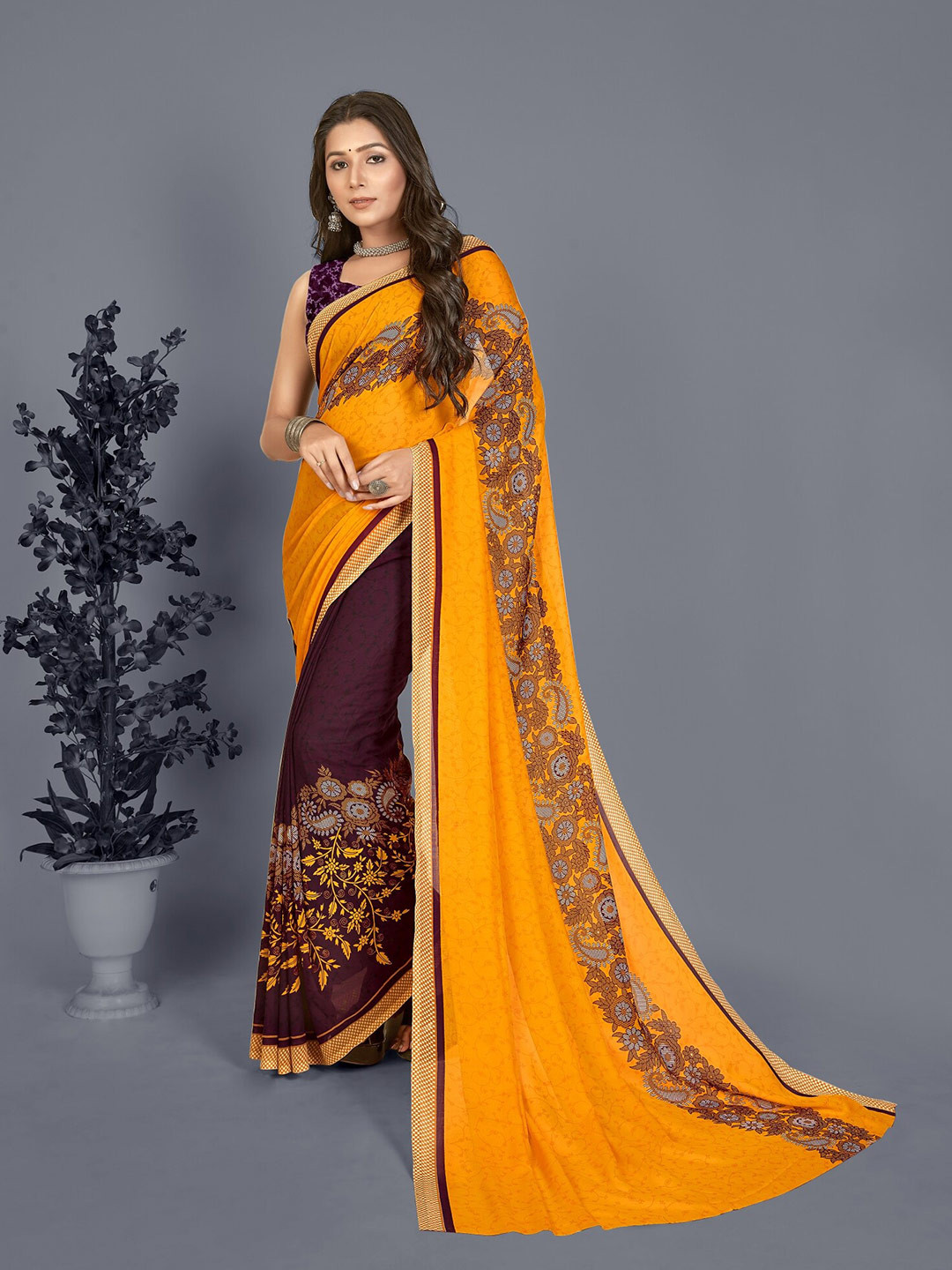 

ANAND SAREES Floral Printed Saree, Maroon