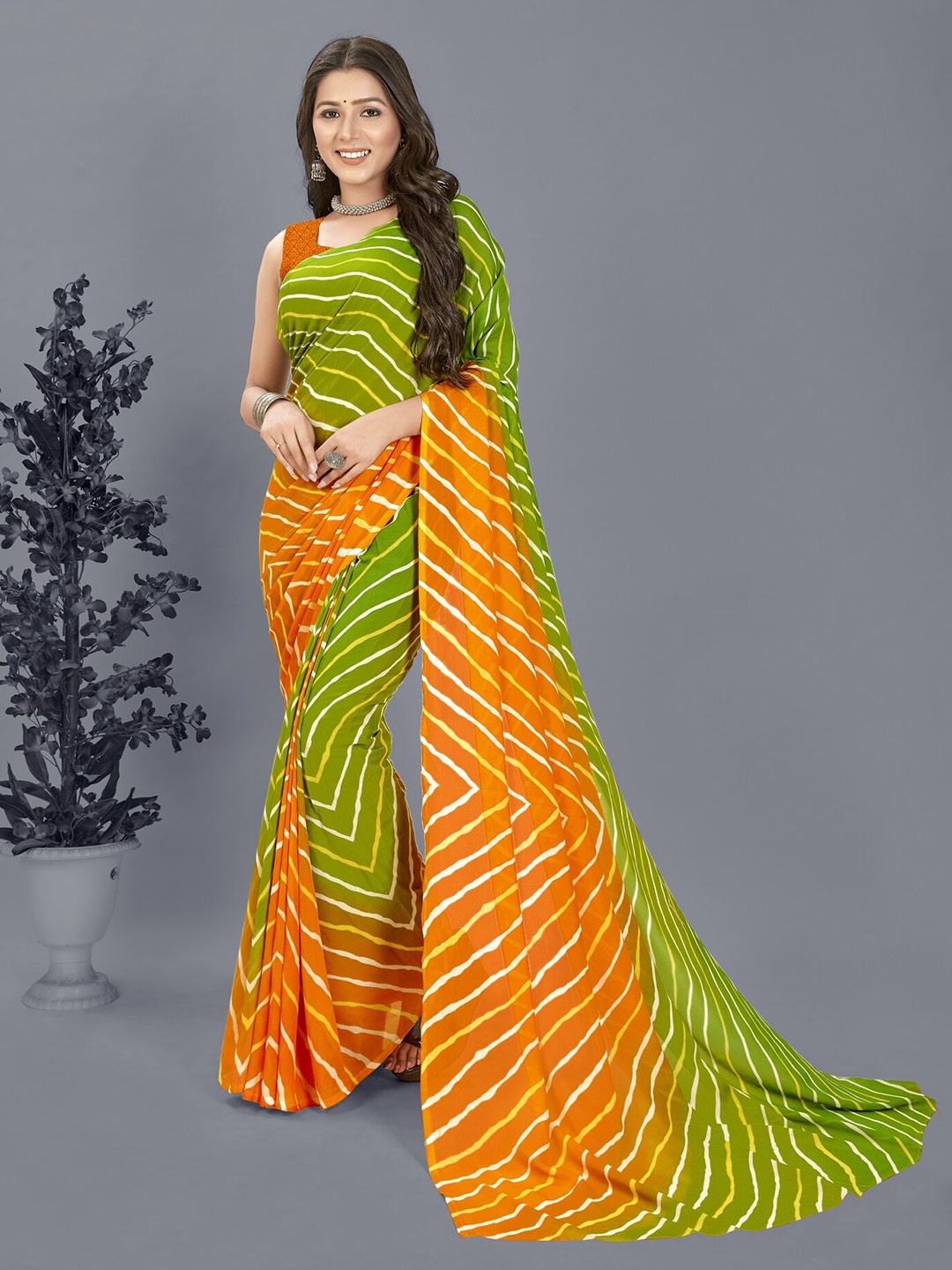 

ANAND SAREES Striped Poly Georgette Saree, Green