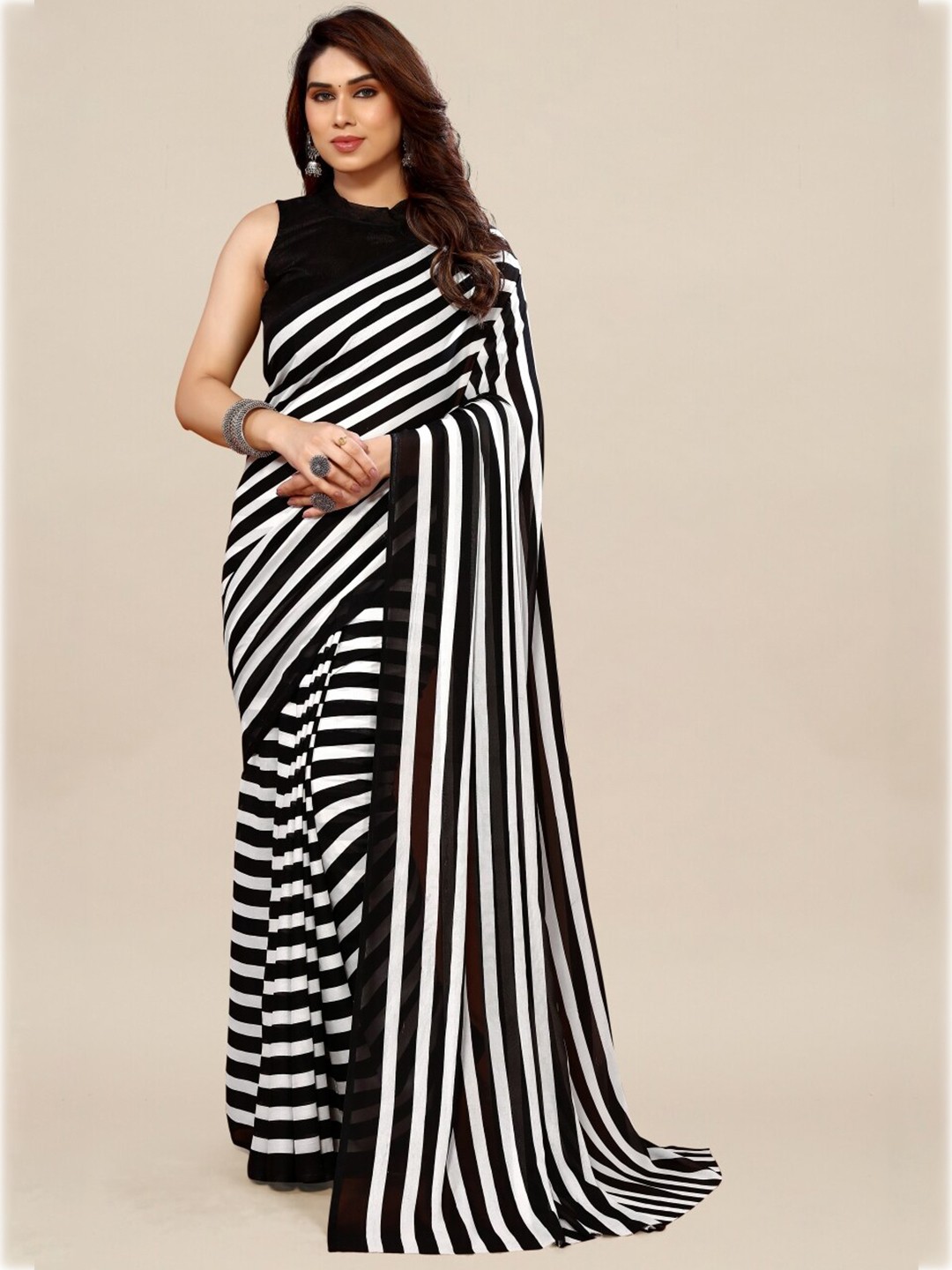 

Moda Rapido Striped Ethnic Saree, Black