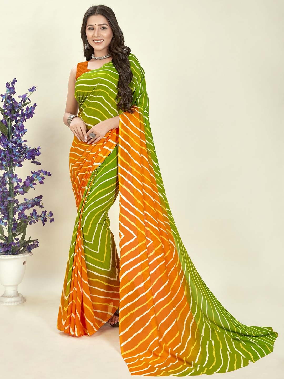 

ANAND SAREES Geometric Printed Saree, Green