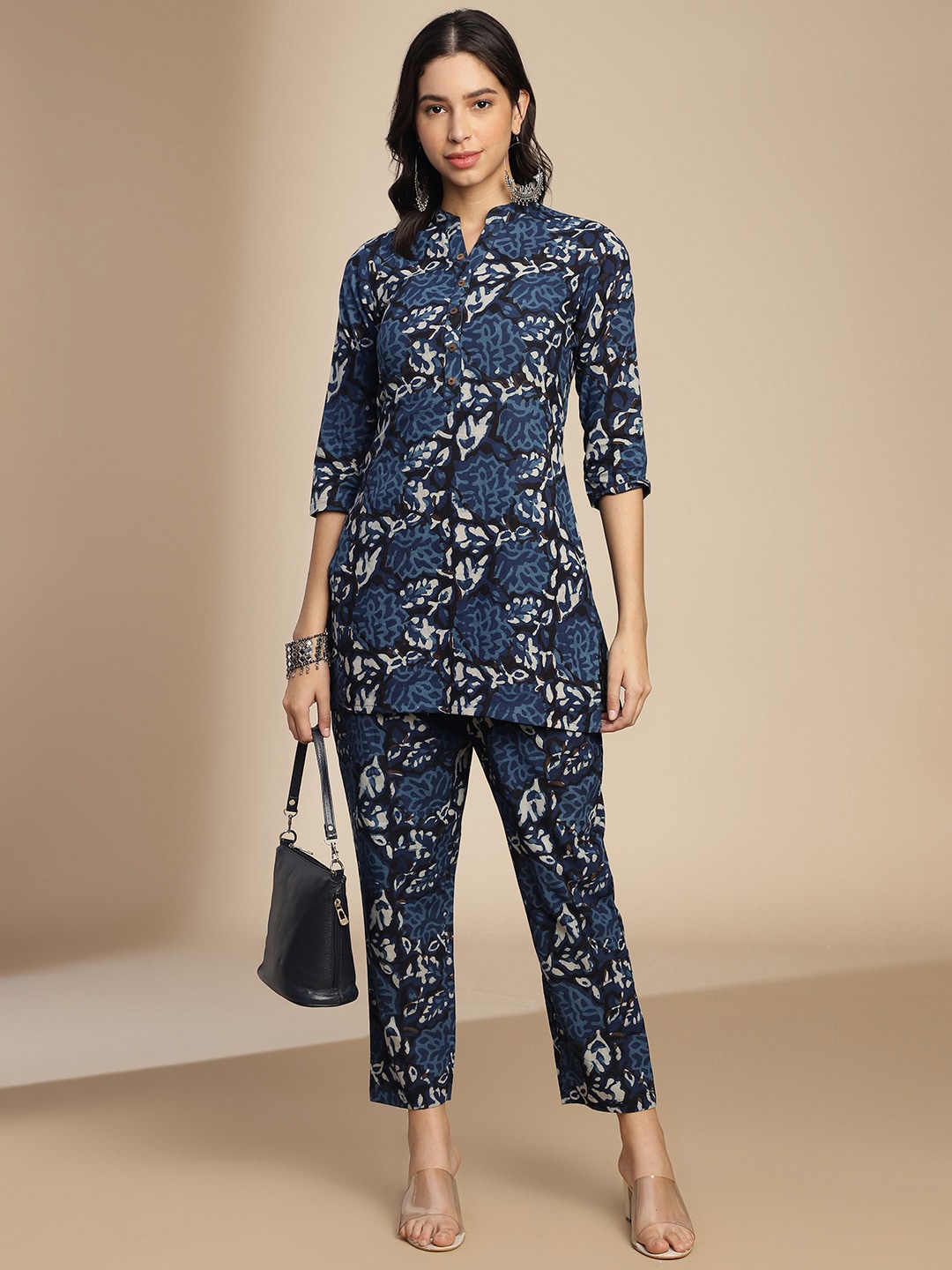 

KALINI Floral Printed Mandarin Collar Tunic & Trousers, Navy blue