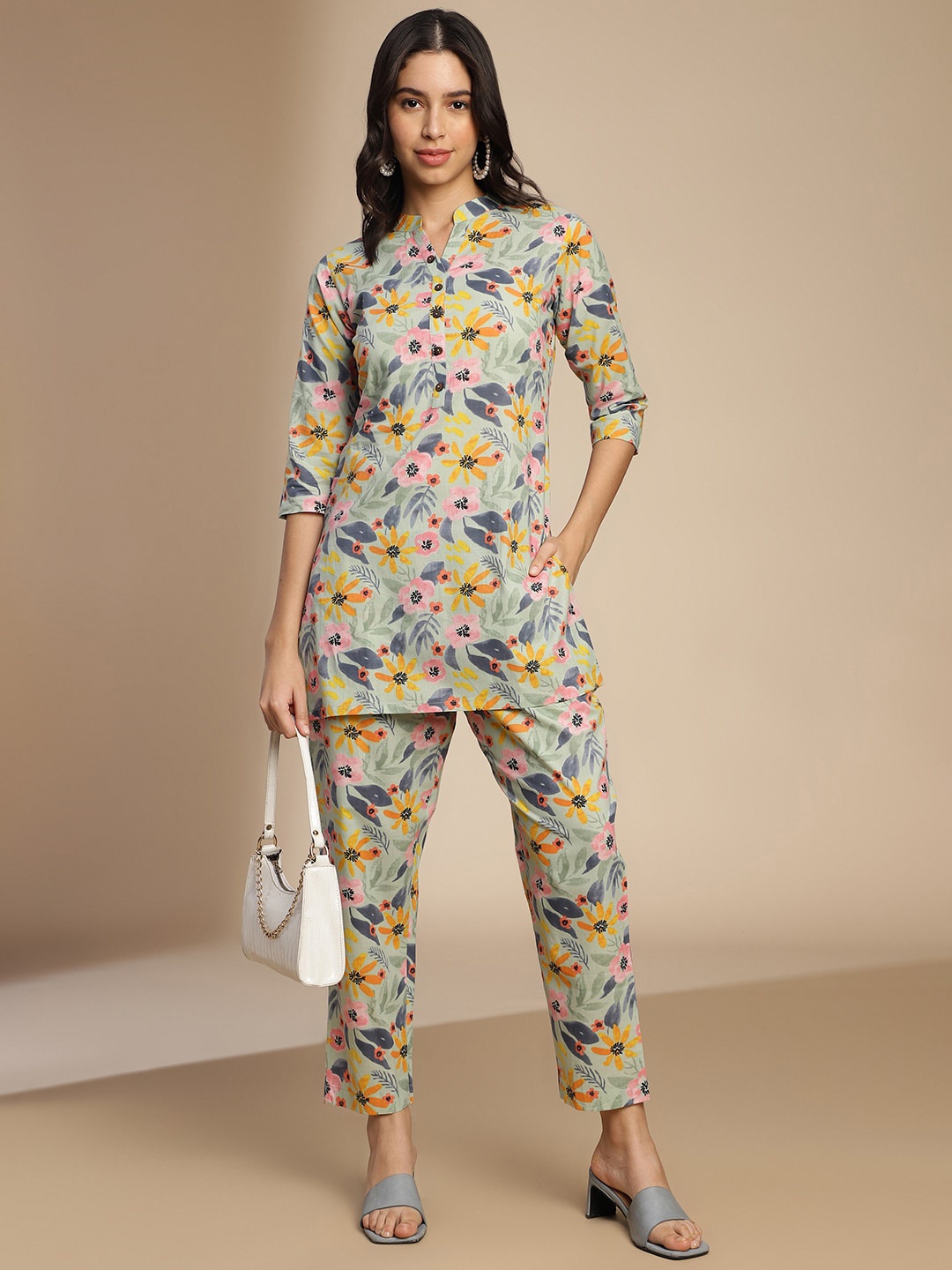 

KALINI Floral Printed Mandarin Collar Tunic With Trousers, Grey