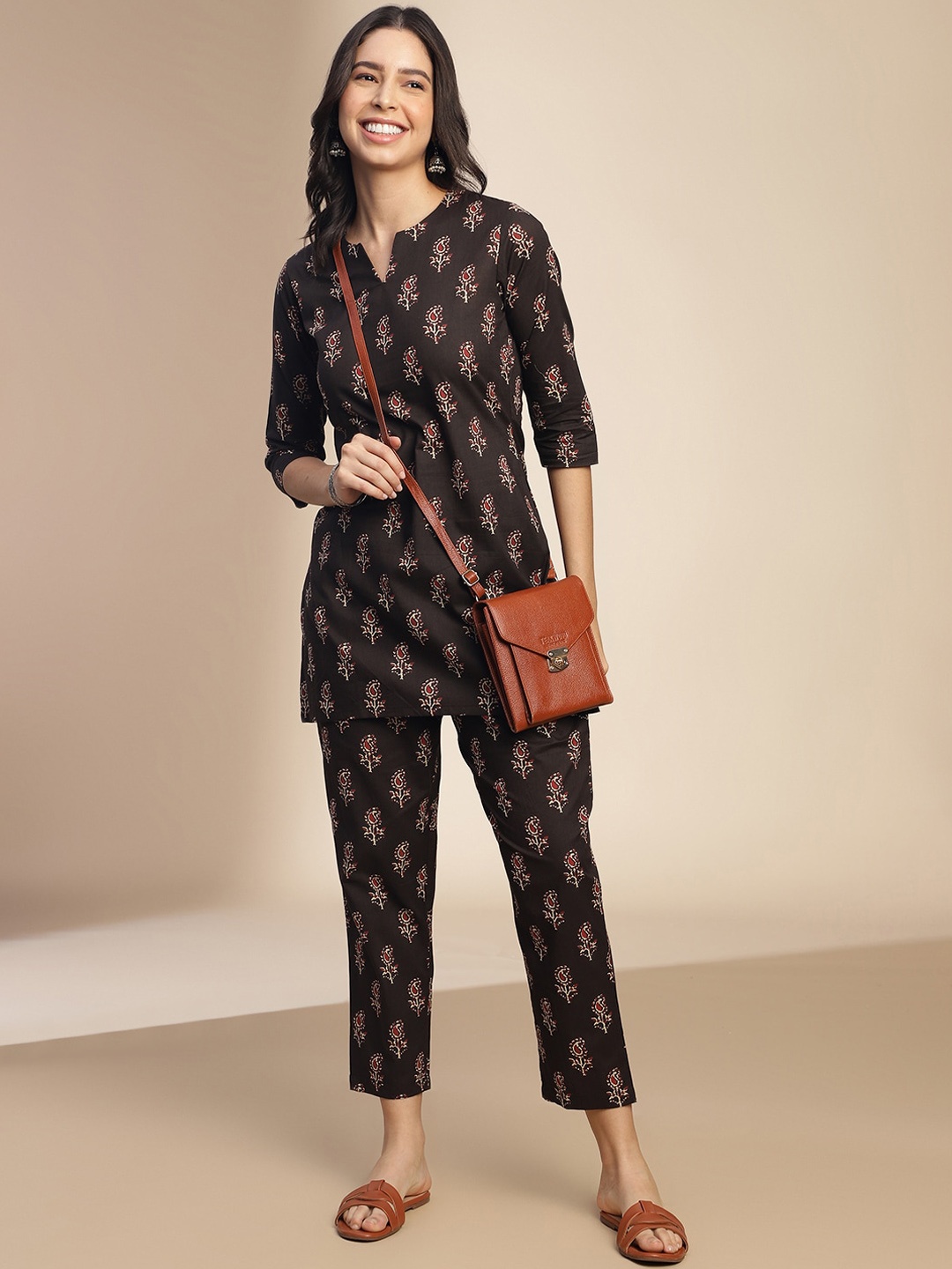 

KALINI Ethnic Motifs Printed Notched Neck Tunic With Trousers, Brown