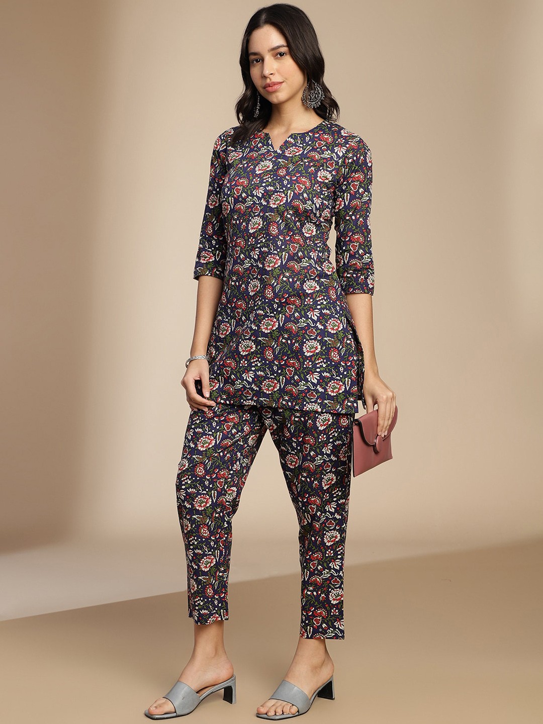 

Saanjh Floral Printed Tunic & Trousers, Navy blue