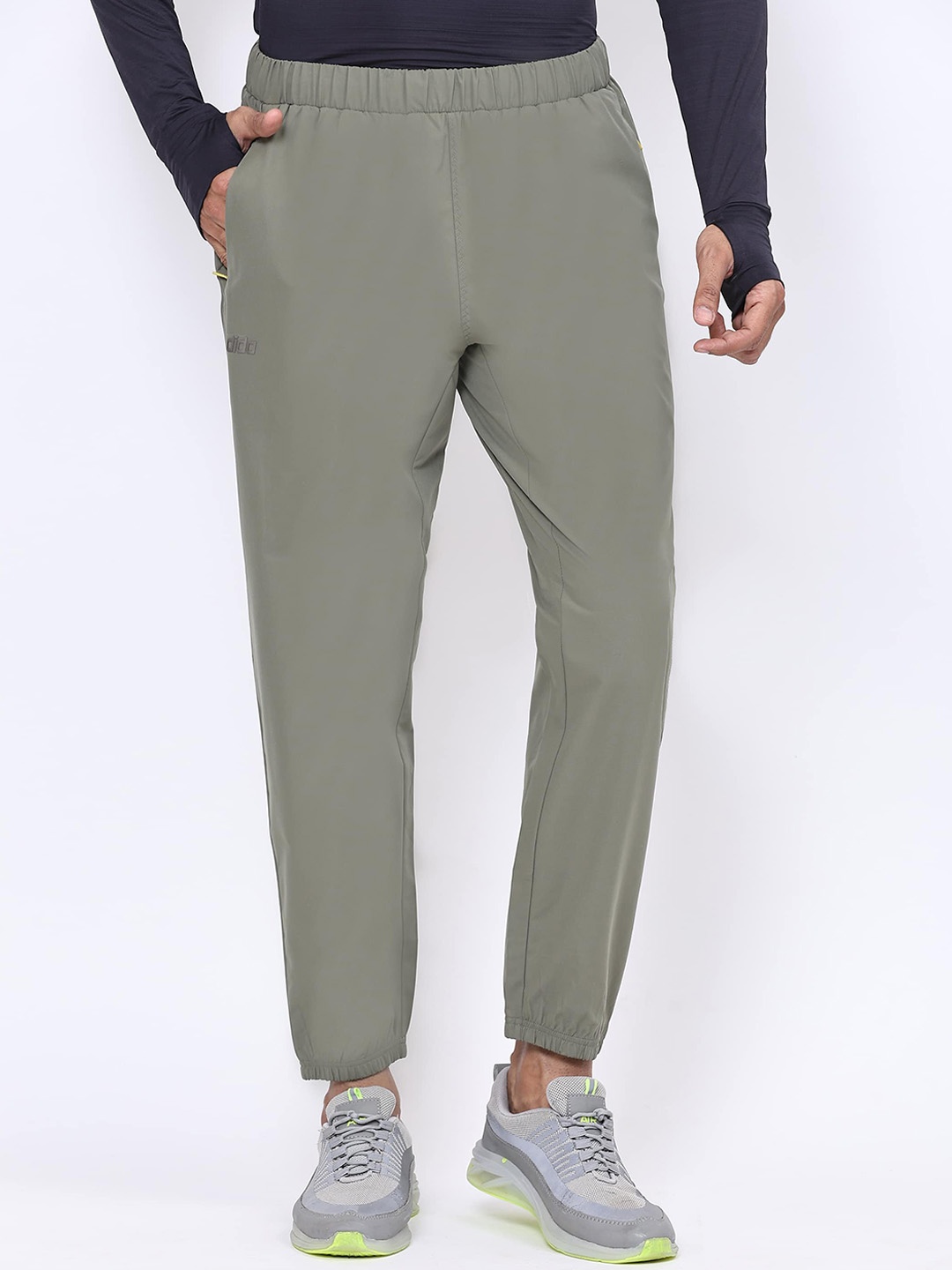 

DIDA Men Dry Fit Comfort-Fit Joggers, Green