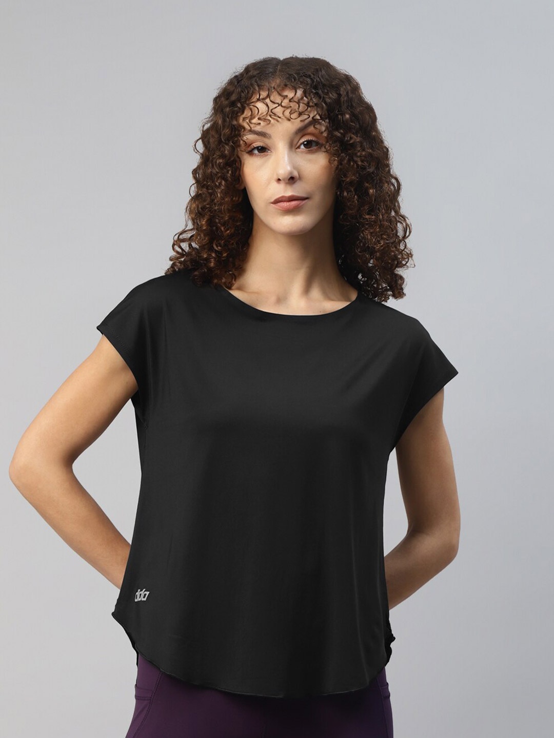 

DIDA Extended Sleeves T-shirt, Black
