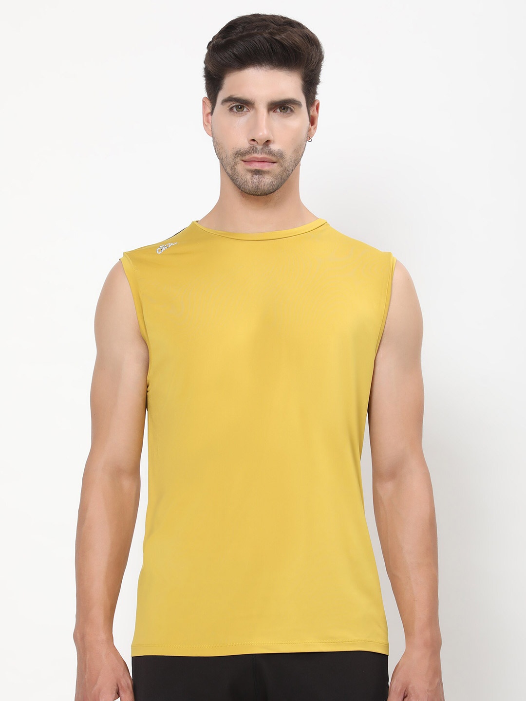

DIDA Round Neck Sleeveless T-shirt, Yellow