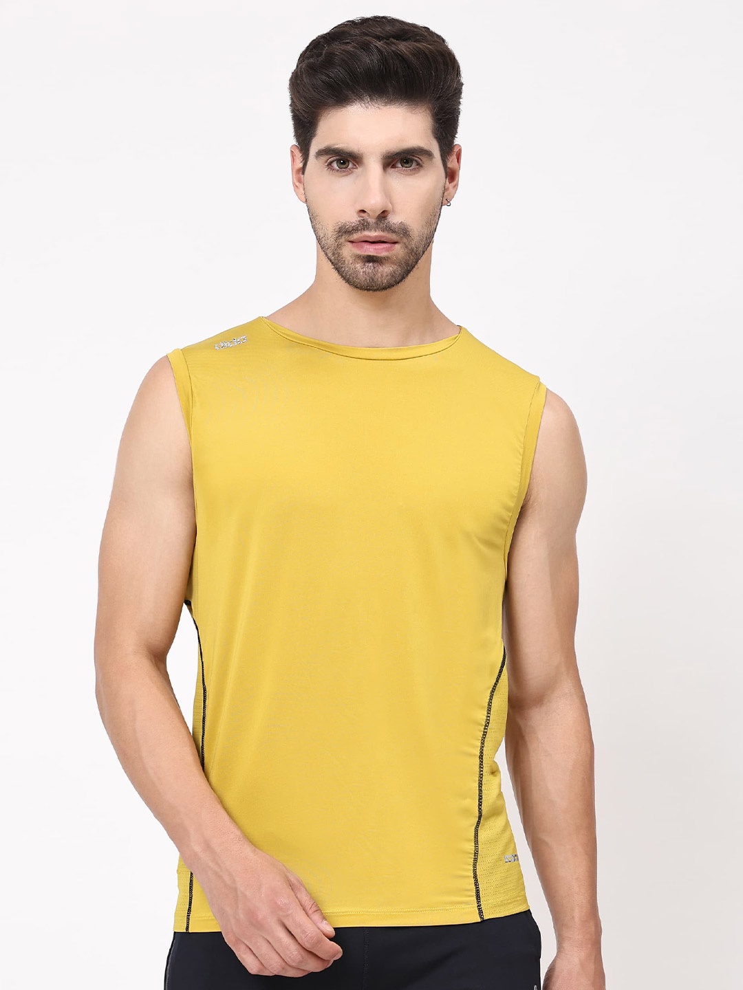 

DIDA Round Neck Sleeveless T-shirt, Yellow