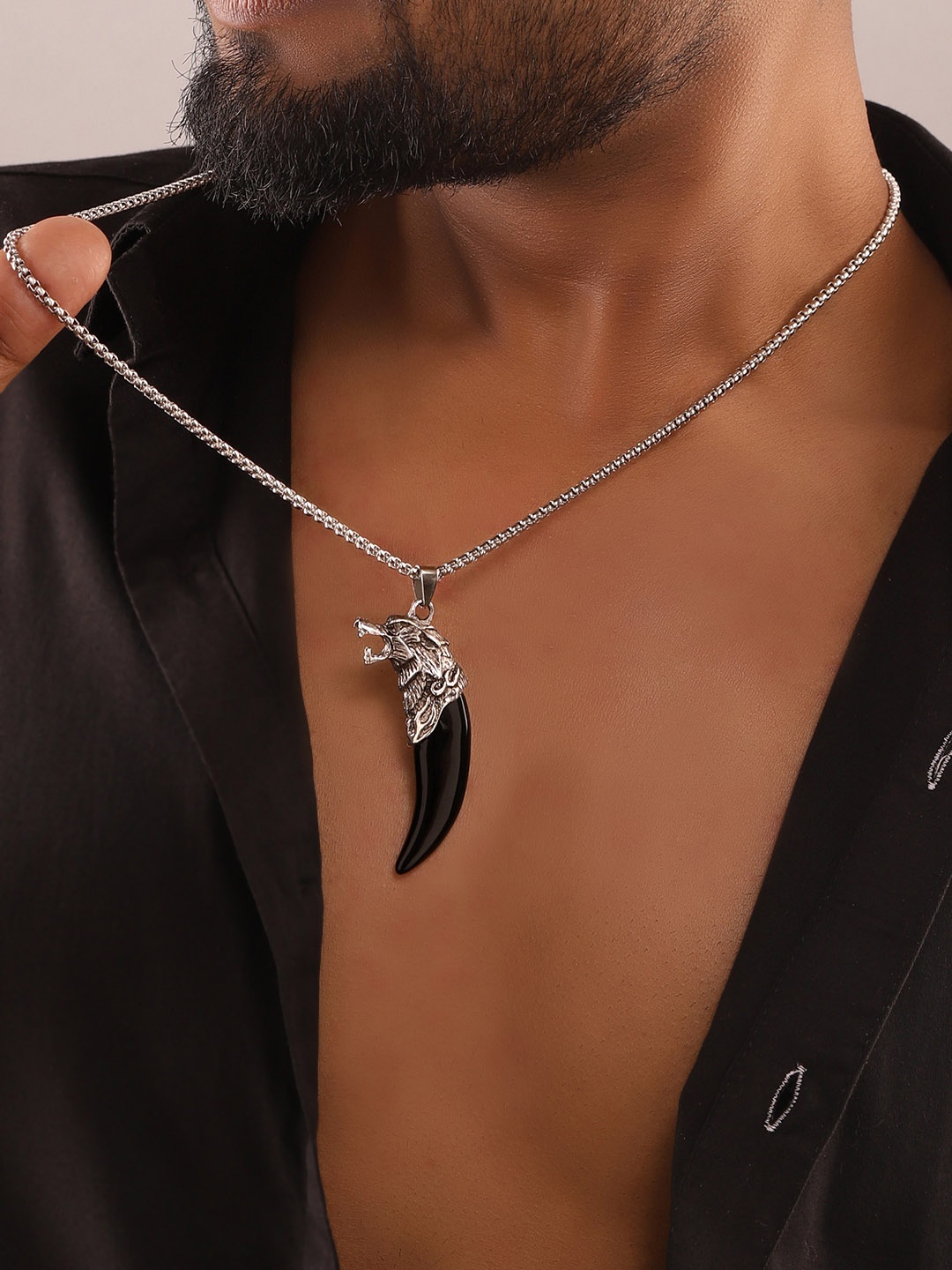 

The Roadster Lifestyle Co. Men Silver-Plated Contemporary Pendants with Chains