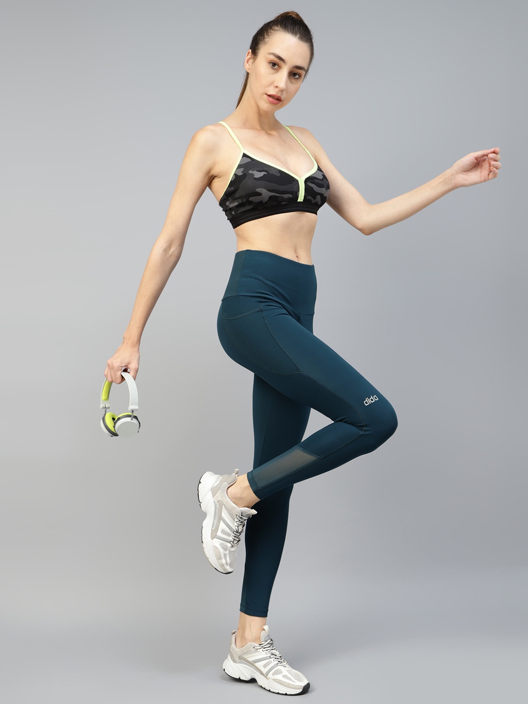 

DIDA Dry Fit High Waist Comfort Fit Sports Tights, Blue