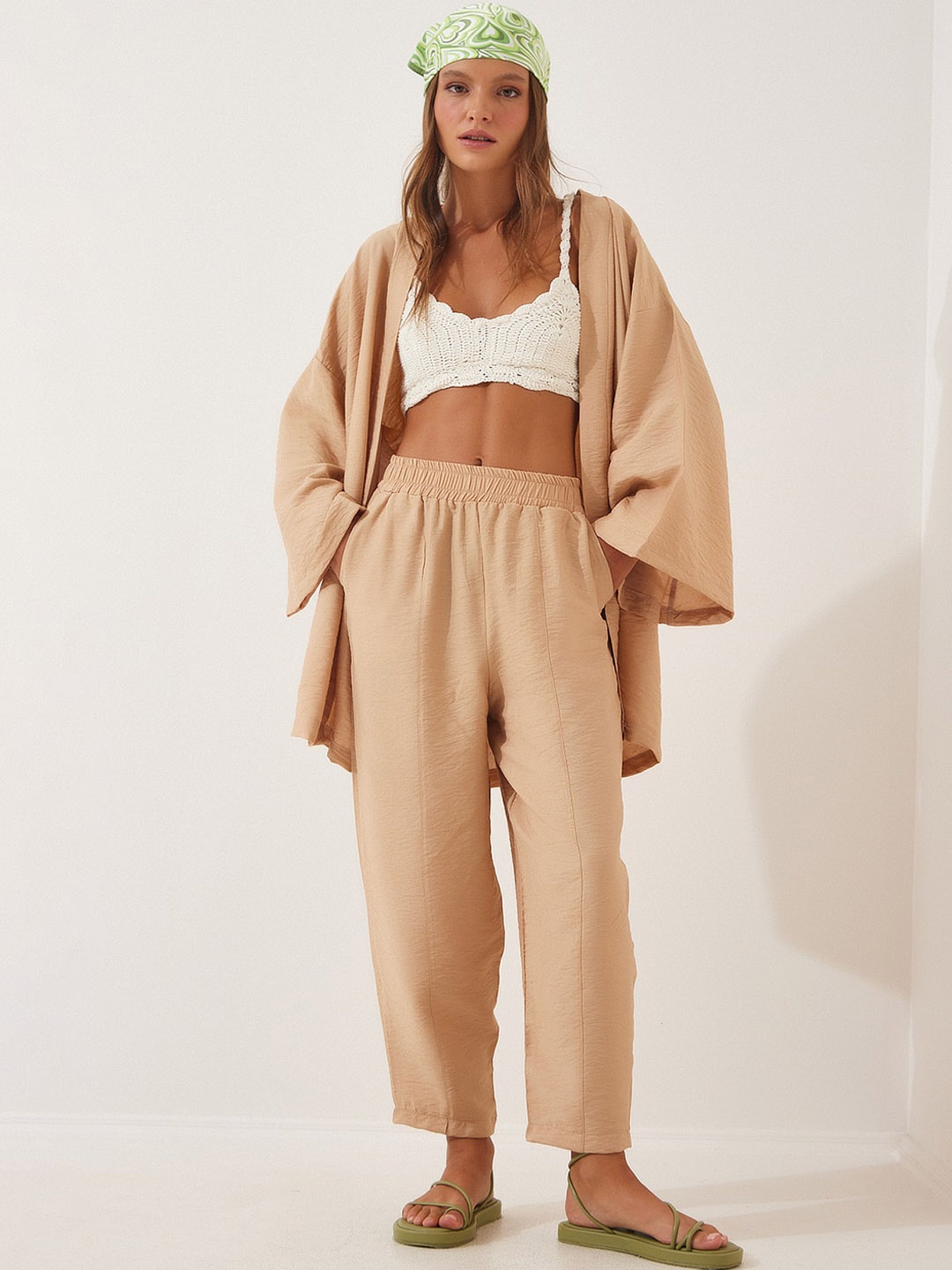 

Happiness istanbul Front Open Shrug With Trouser, Beige