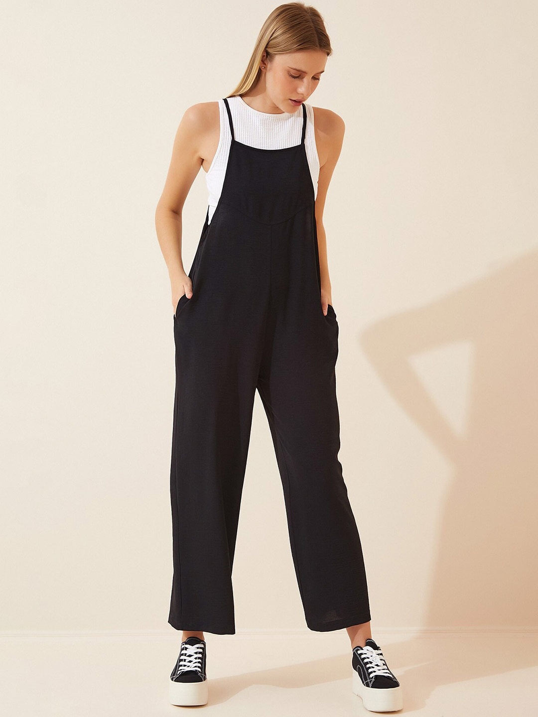 

Happiness istanbul Shoulder Strap Basic Jumpsuit, Black