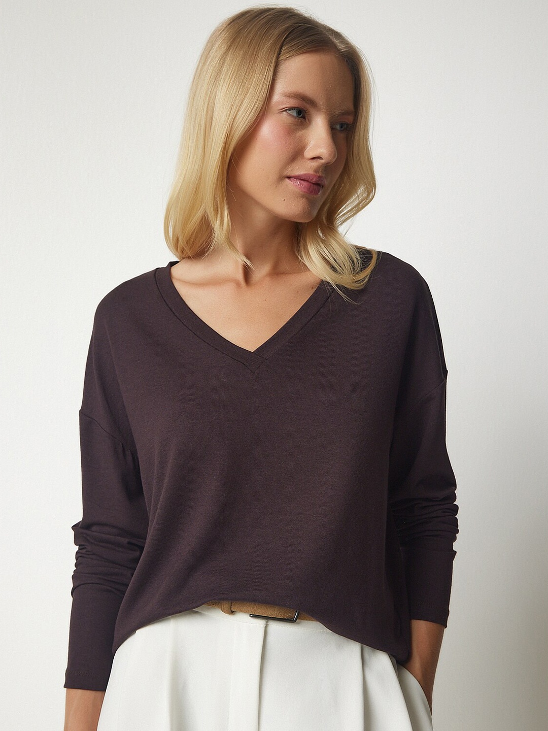 

Happiness istanbul Extended Sleeves V-neck Woollen Top, Coffee brown