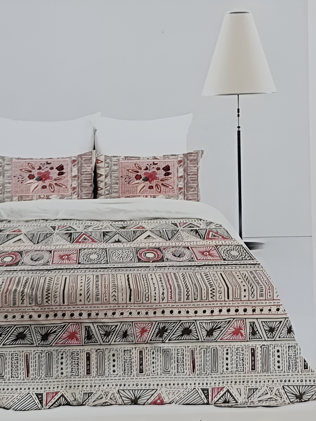

Signature White & Black Striped 180 TC Queen Bedsheet with 2 Pillow Covers