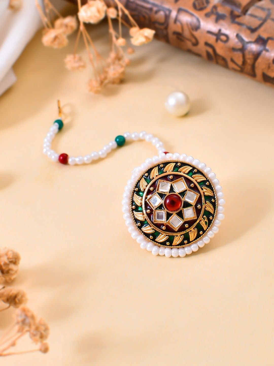 

Silvermerc Designs Gold-Plated Kundan Studded Maang Tikka