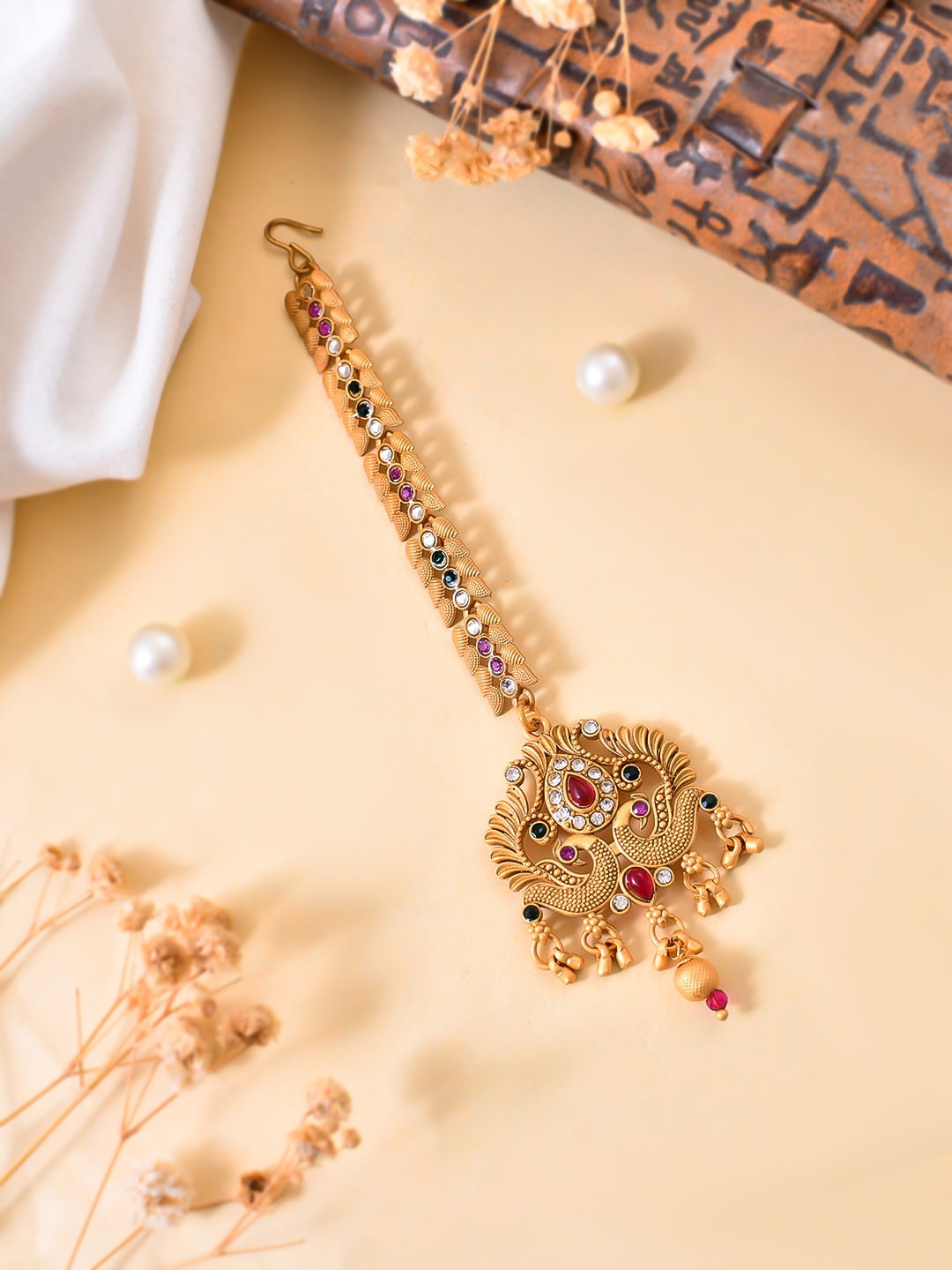 

Silvermerc Designs Gold-Plated Artificial Stones Studded Maang Tikka Head Jewellery