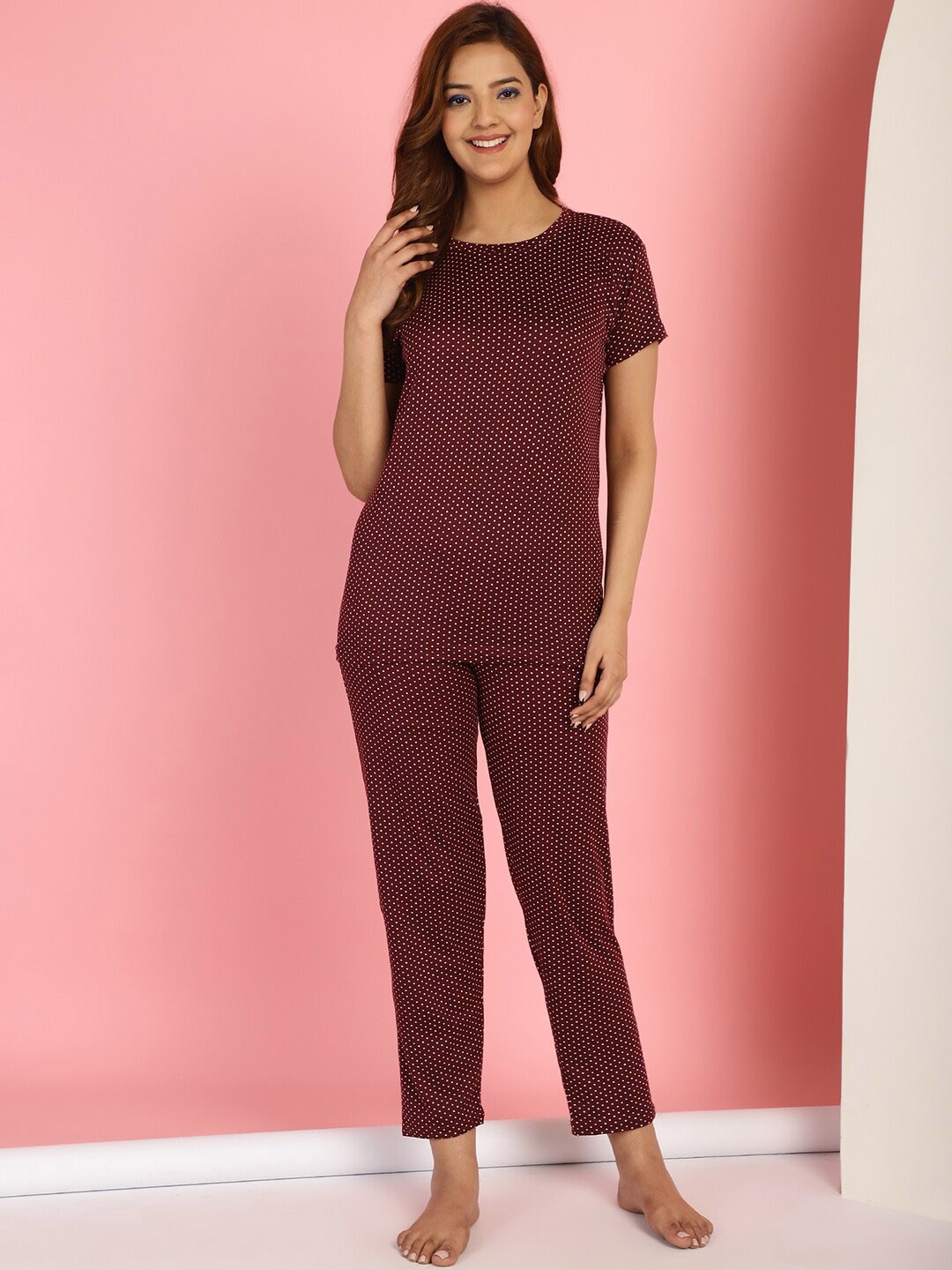 

GRACIT Polka Dots Printed Cotton Night Suit, Maroon