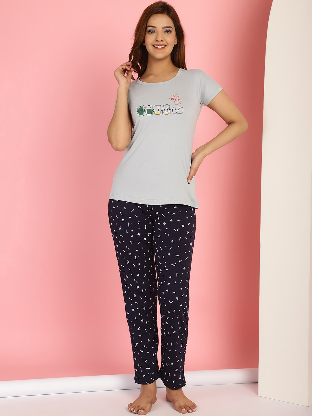 

GRACIT Graphic Printed Cotton Night Suit, Grey