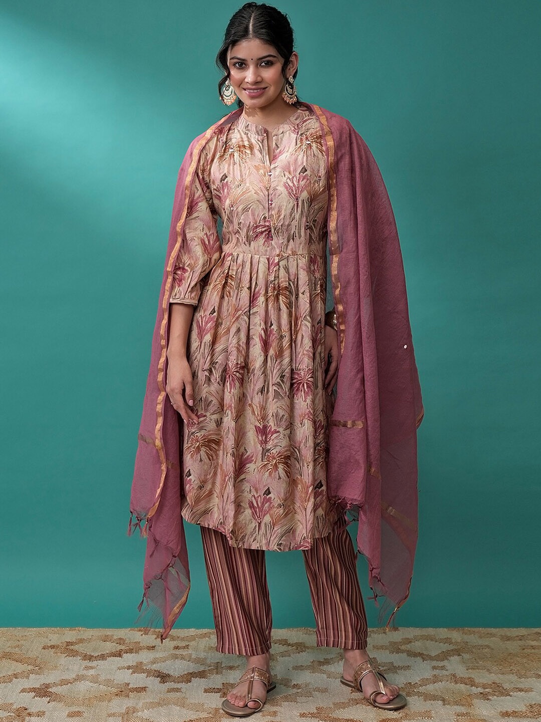 

Vishudh Floral Printed Regular Kurta with Trousers & With Dupatta, Pink