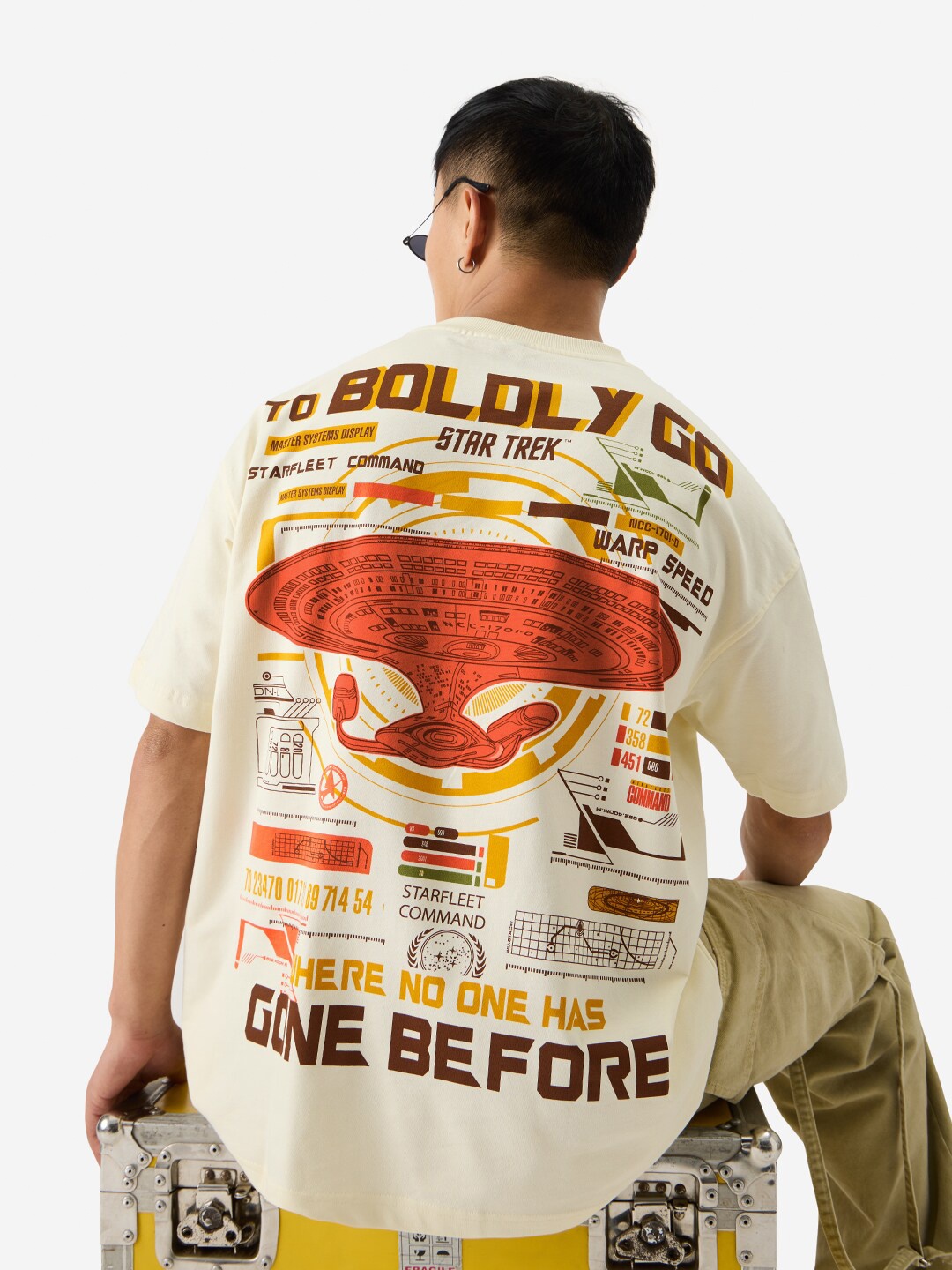 

The Souled Store Typography Printed Round Neck Drop-Shoulder Sleeves Cotton T-shirt, Off white