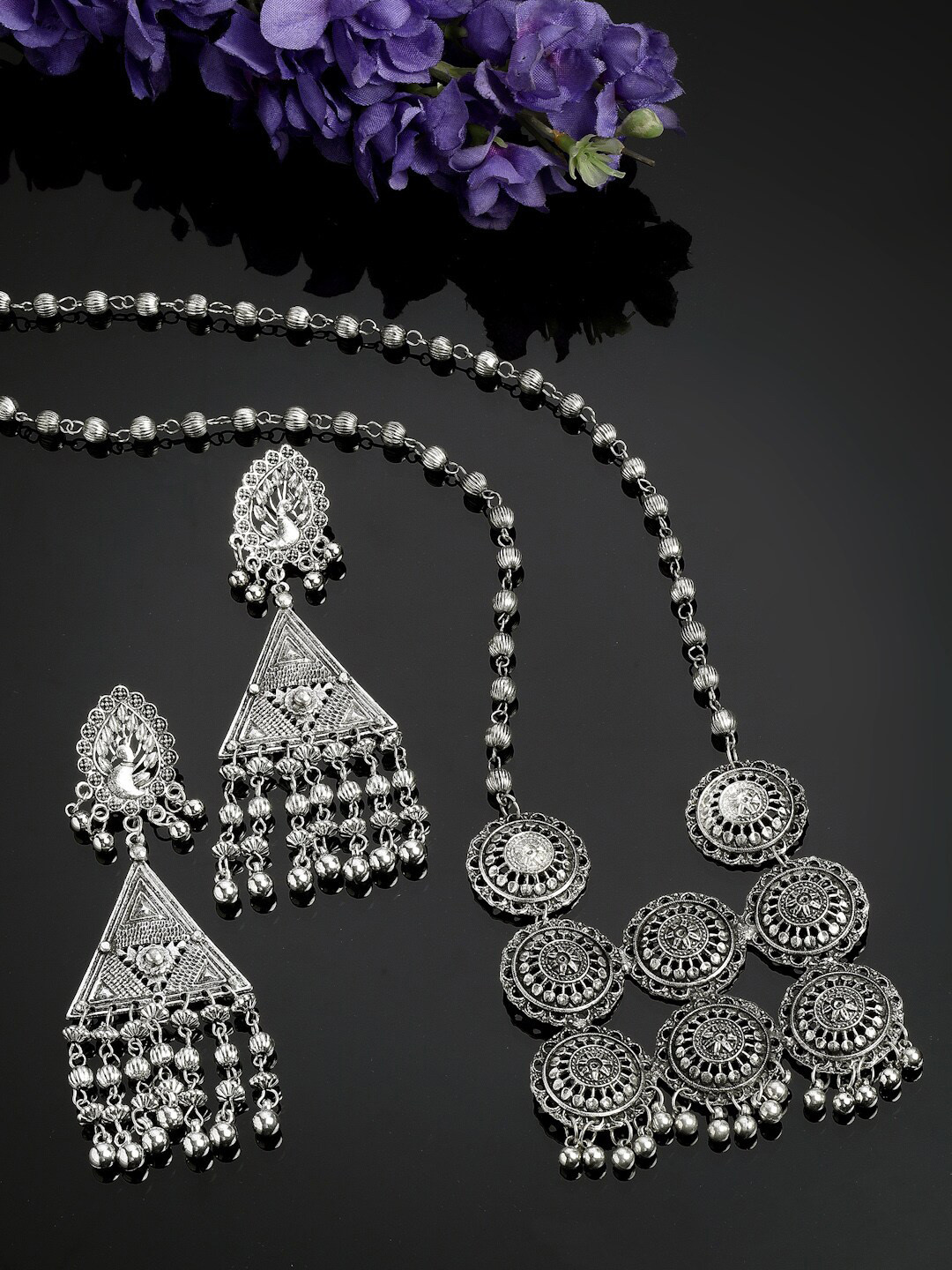 

CHUI MUI Silver-Plated Oxidised Beaded Necklace & Earrings