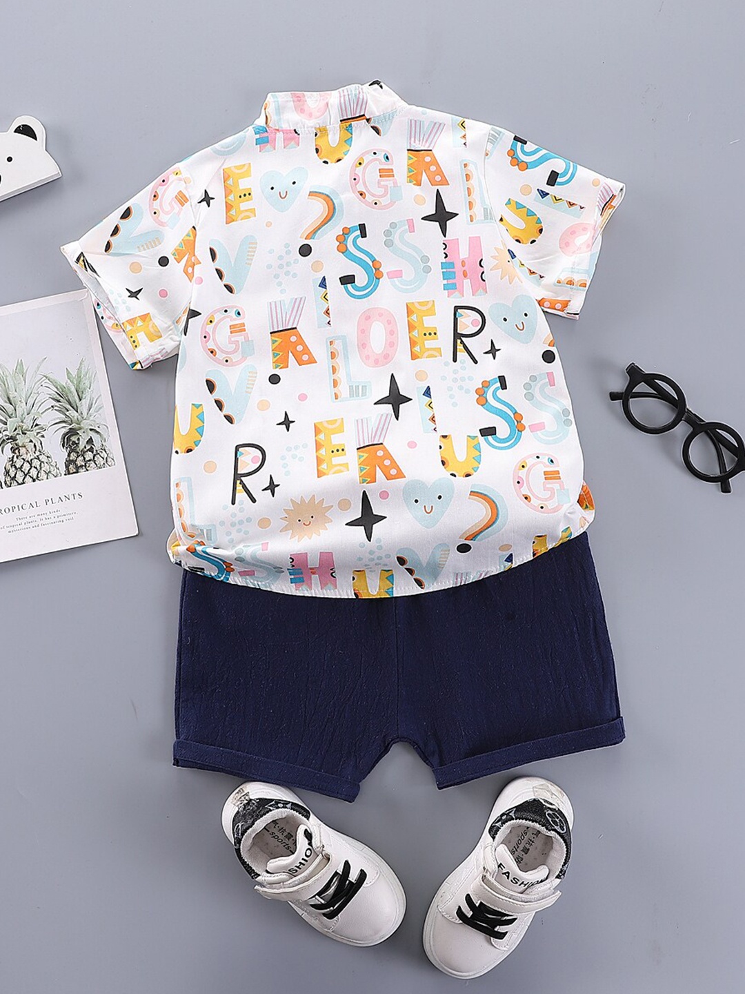 

StyleCast Infant Boys Printed Shirt with Shorts, White