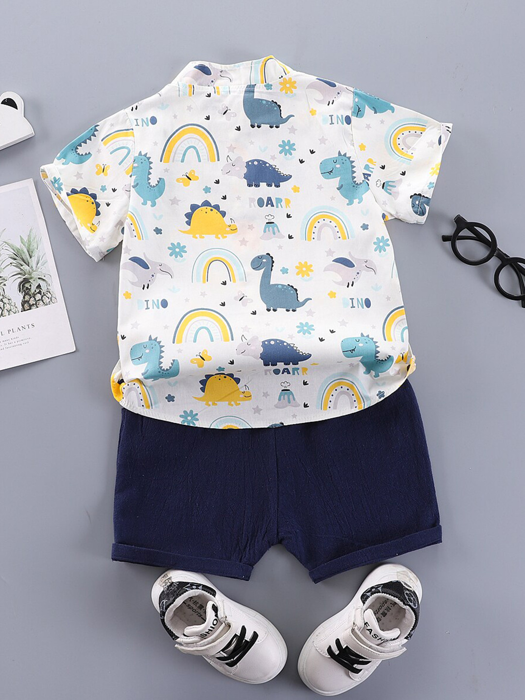 

StyleCast Infant Boys Printed Shirt with Shorts, White
