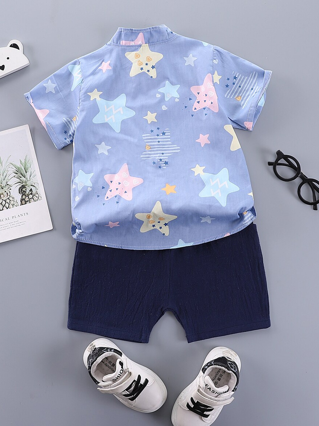 

StyleCast Boys Printed Shirt with Shorts, Blue