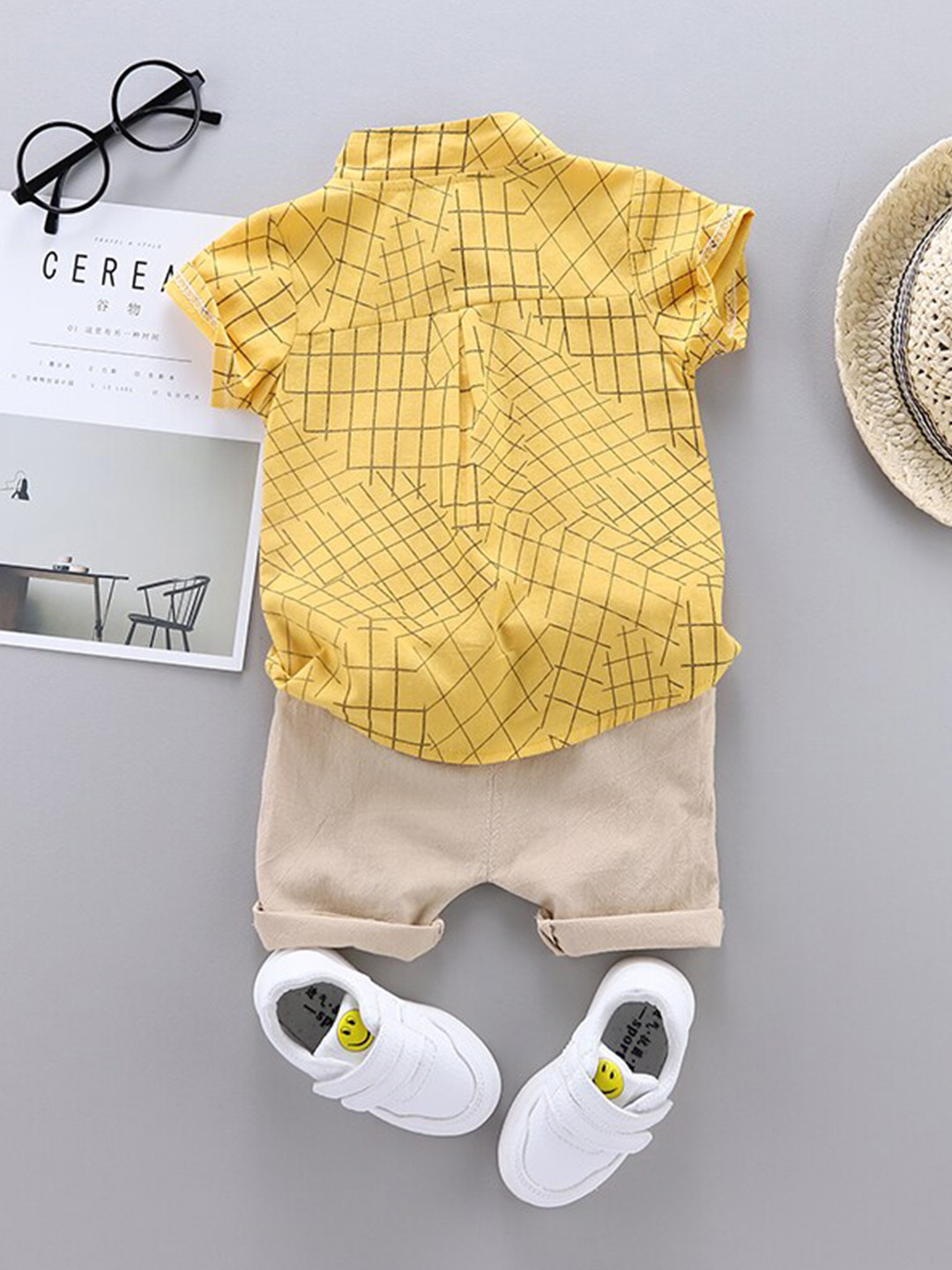 

StyleCast Boys Checked Shirt Collar Shirt Collar Shirt with Shorts, Yellow