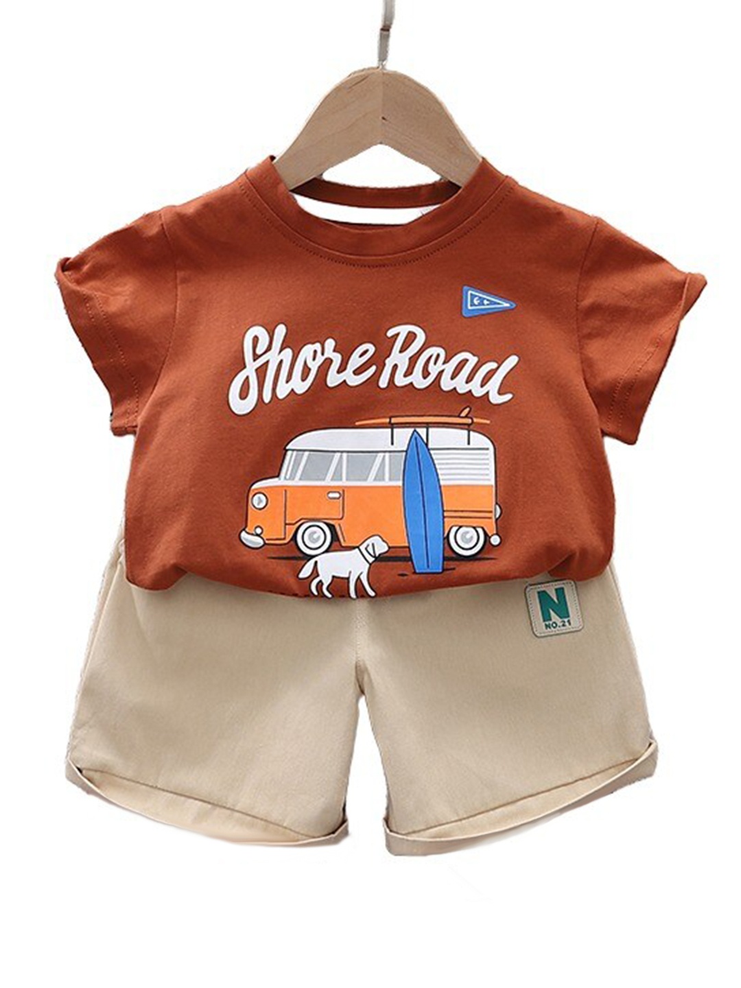 

StyleCast Kids Brown Printed Pure Cotton T-shirt with Shorts