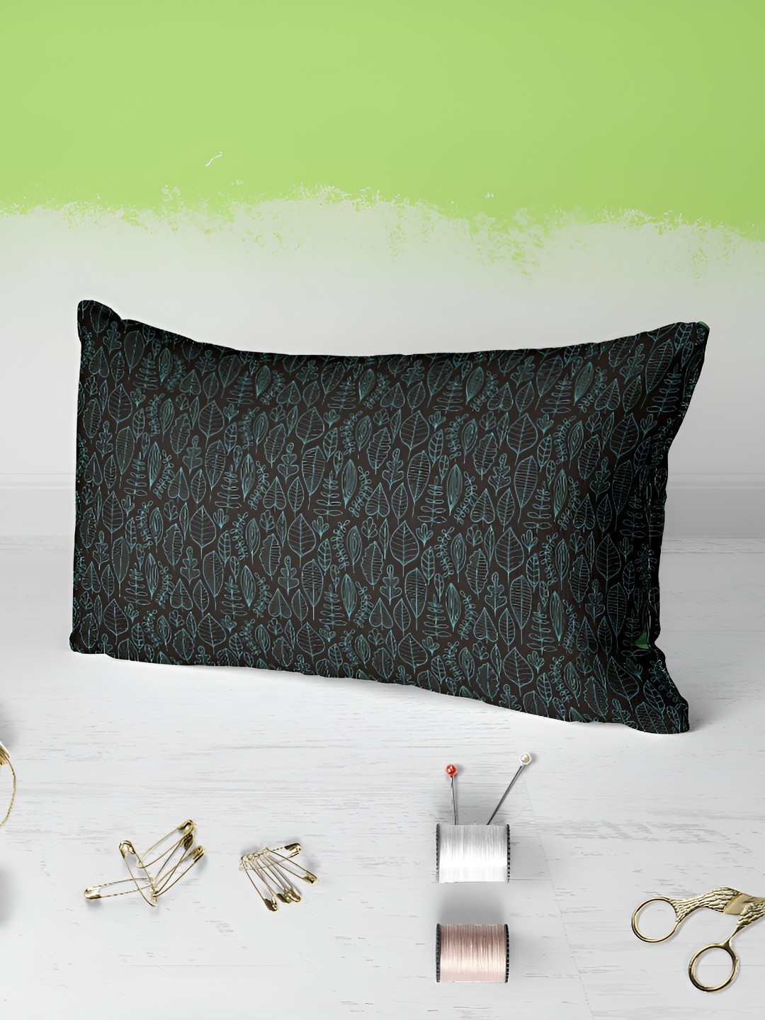 

ArtzFolio Autumn Leaf d5 Black 2 Pieces Velvet Rectangle Pillow Covers