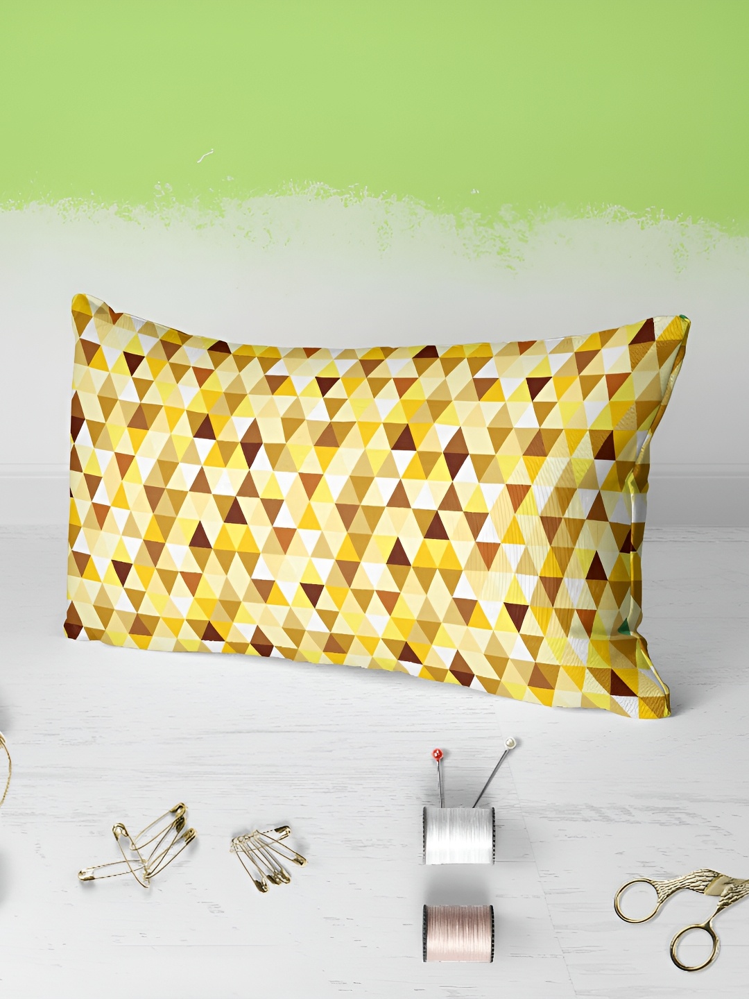 

ArtzFolio Yellow & White 2Pcs Abstract Rectangle Pillow Covers