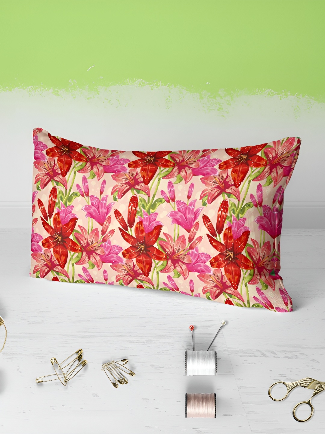 

ArtzFolio Red & Pink 2 Pieces Floral Printed Rectangular Pillow Covers