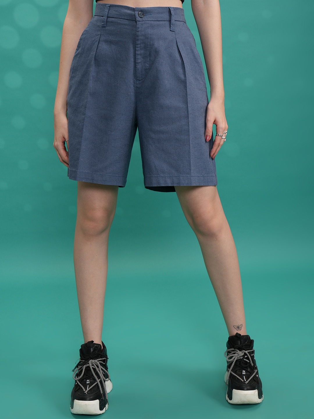 

Tokyo Talkies Women Mid Rise Cotton Linen Shorts, Blue