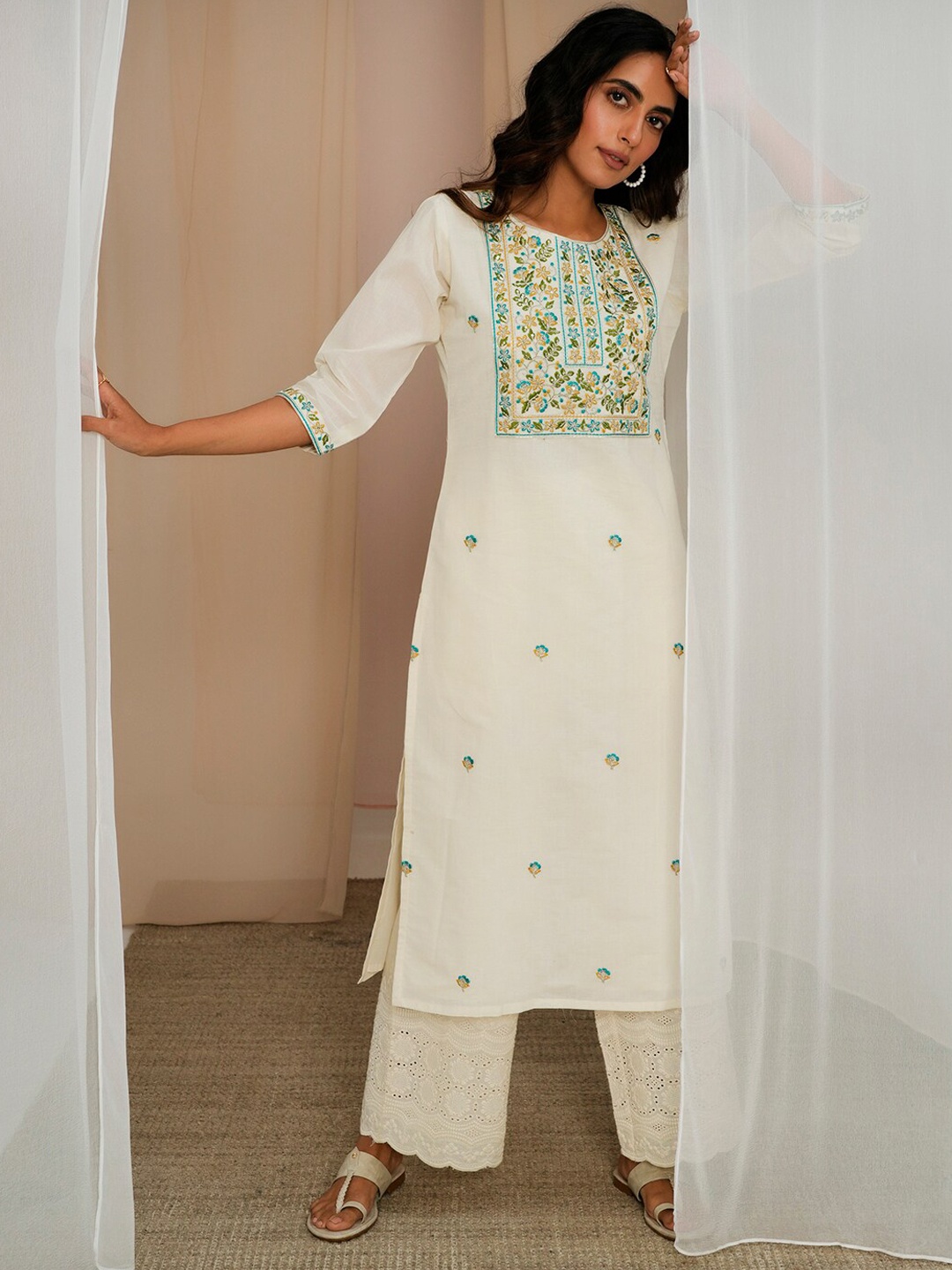 

Libas Floral Embroidered Yoke Cotton Straight Kurta, Off white