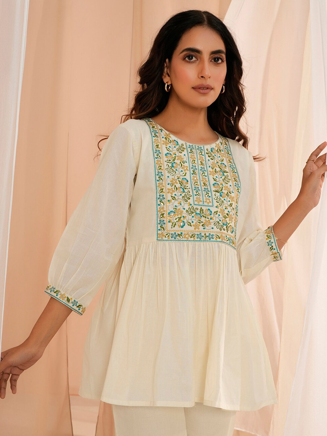 

Libas Floral Embroidered Thread Work Pure Cotton A-Line Kurti, Off white
