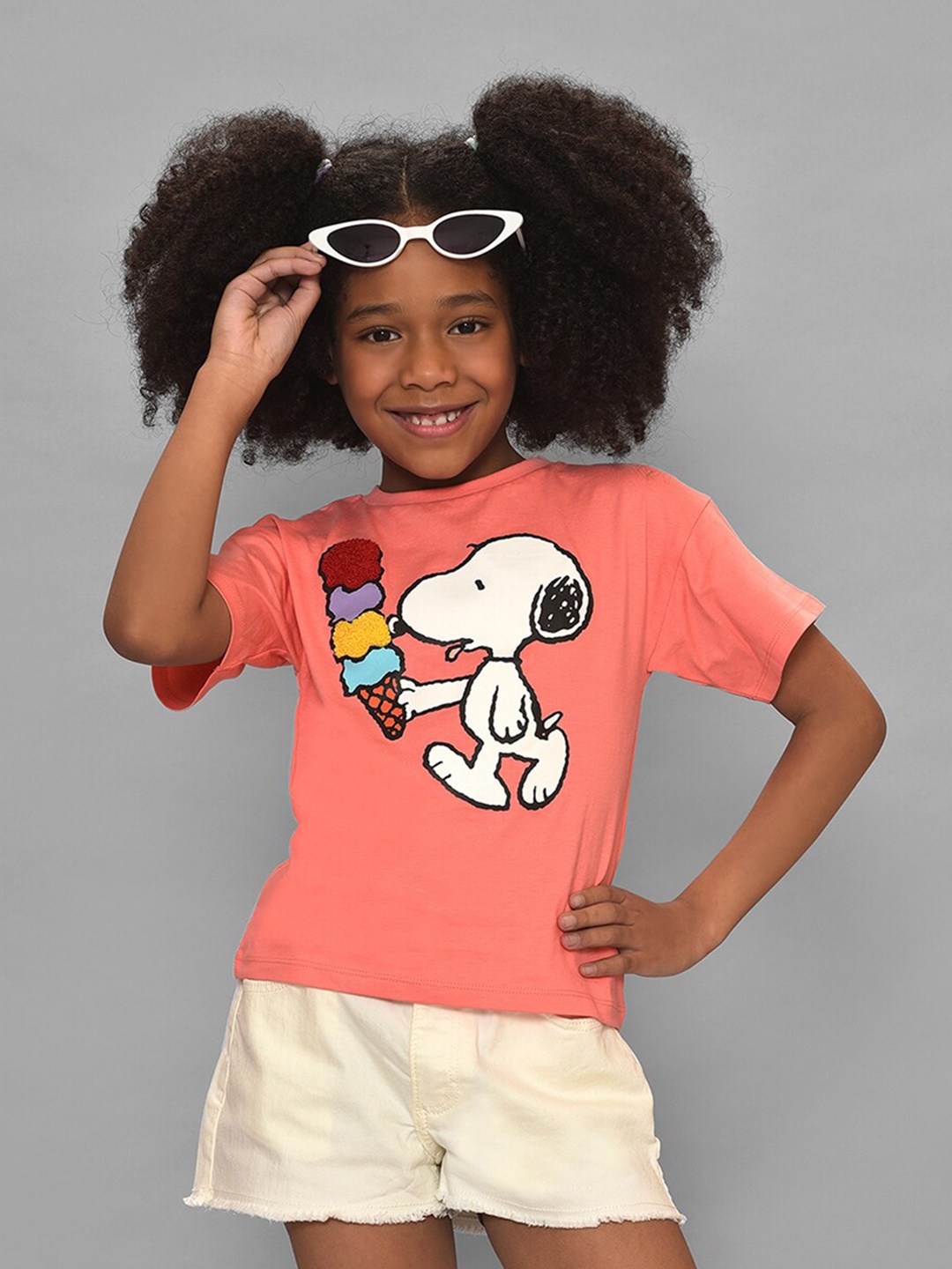 

MiArcus Kids Peanuts Snoopy Embroidered Cotton T-shirt, Pink