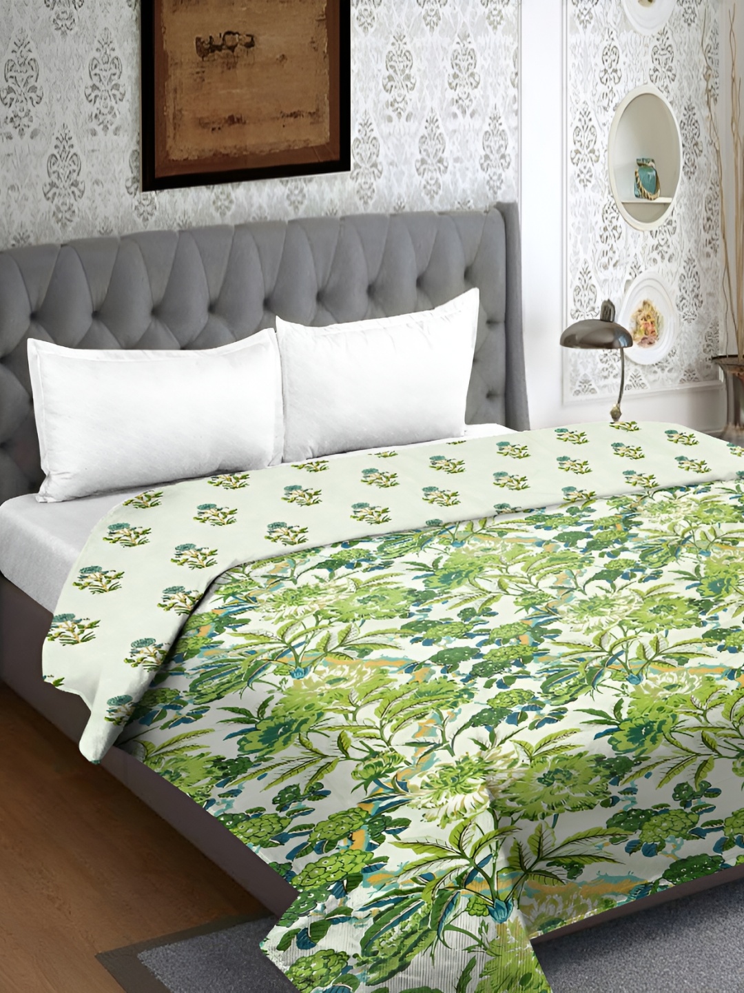 

RRC White & Green Printed Reversible 180TC Double Queen Bed Cover With 2 Pillow Covers