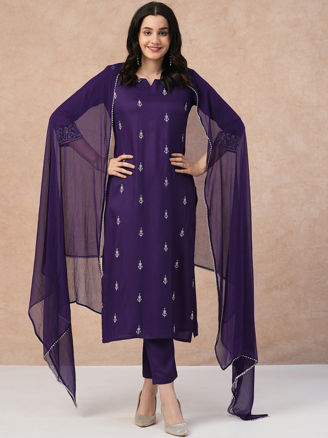 

KALINI Floral Embroidered Regular Thread Work Kurta With Trousers & Dupatta, Purple