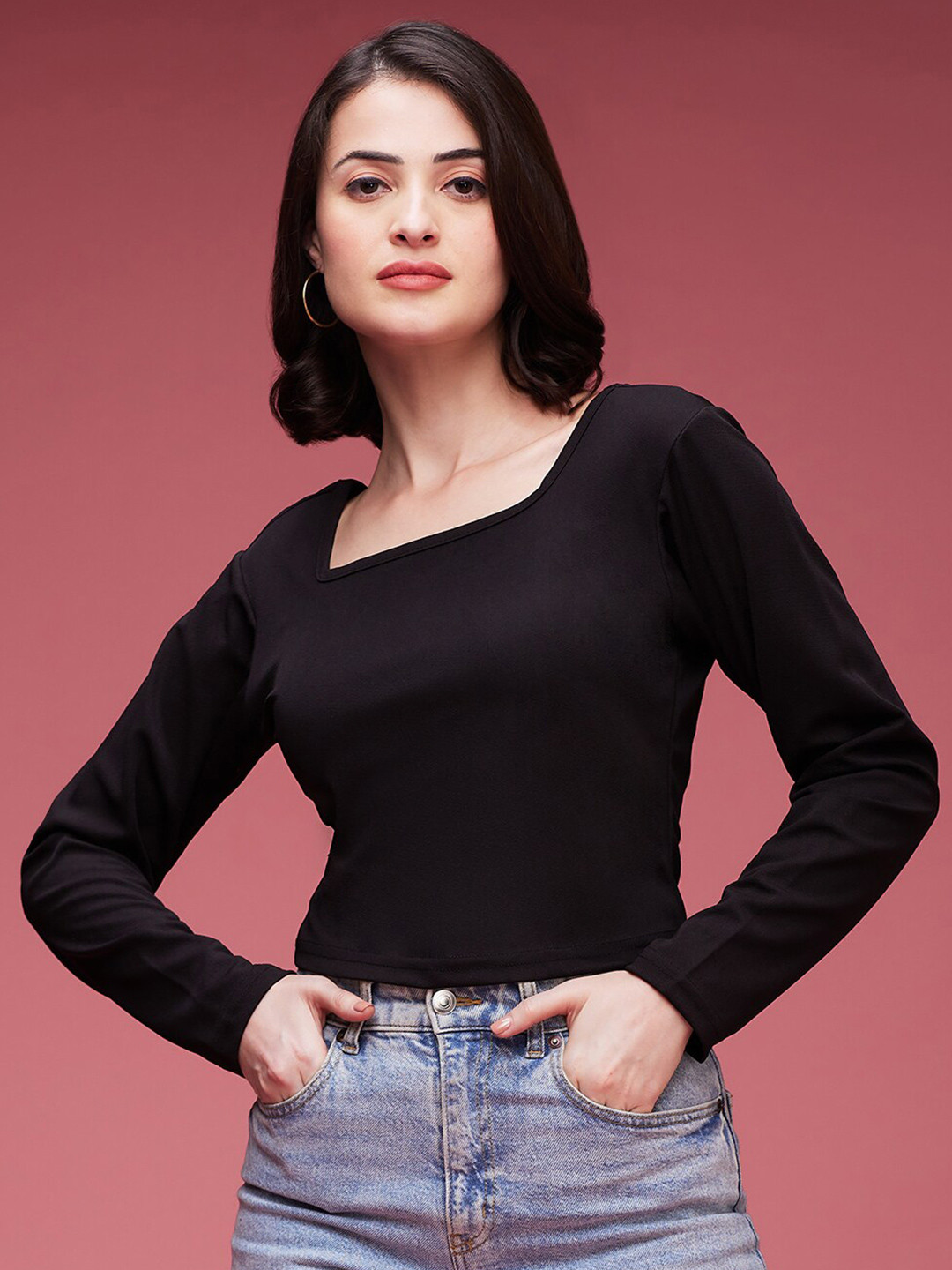 

DressBerry Black Square Neck Long Sleeves Fitted Top