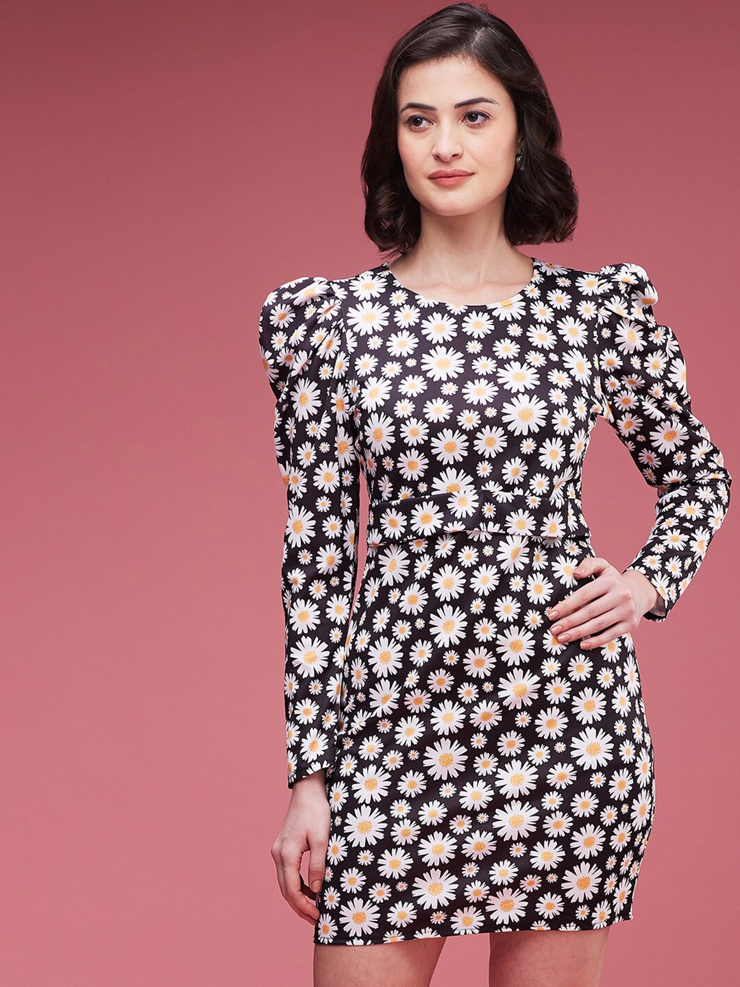 

DressBerry Black & White Floral Print Puff Sleeve Sheath Dress